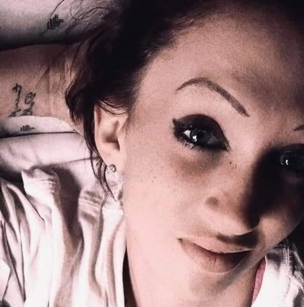 Meet your Posher, Tiffany